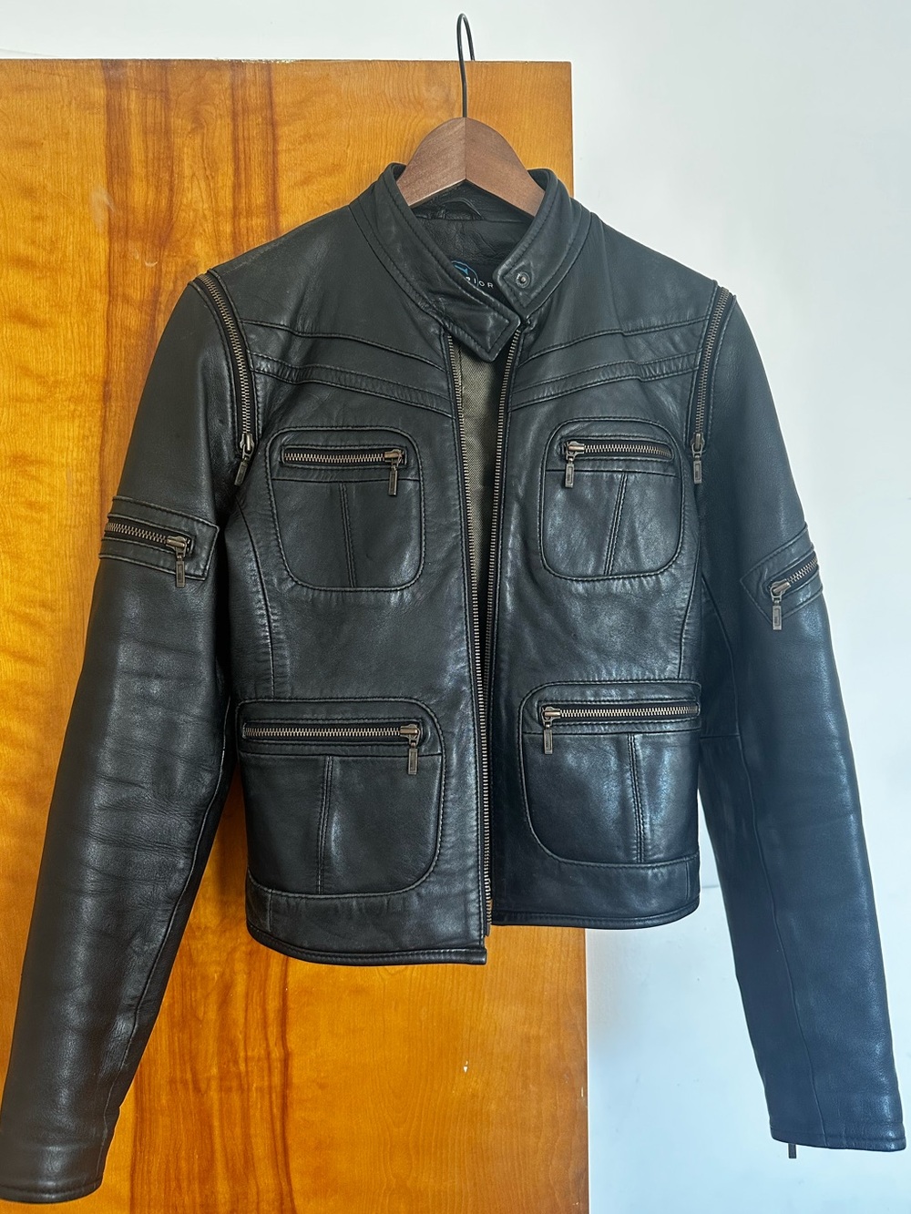 Women's Superior New York Black Leather Moto Jacket (M)
